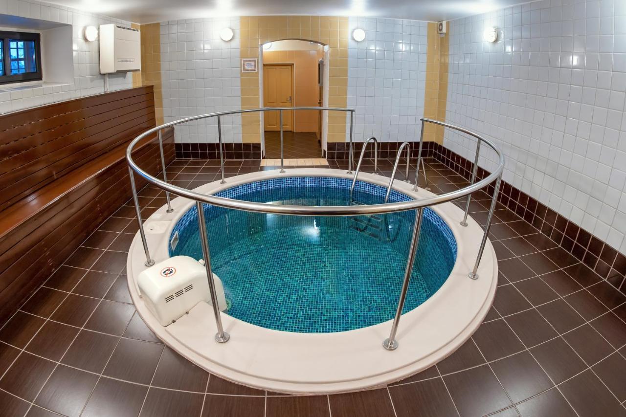 Slokenbekas Muiza Hotel Milzkalne Buitenkant foto